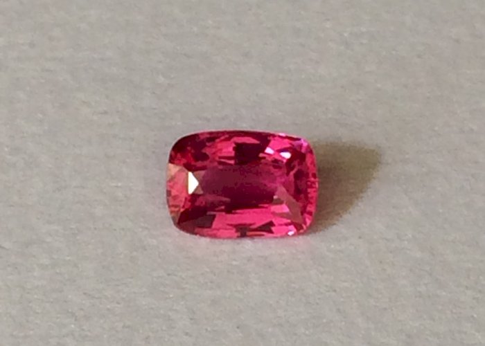 1.05 Cts Natural Unheated Pink Sapphire Flawless Rare Hot Pink Sapphire