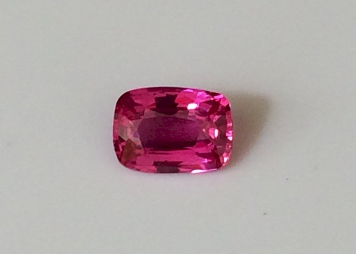 1.05 Cts Natural Unheated Pink Sapphire Flawless Rare Hot Pink Sapphire