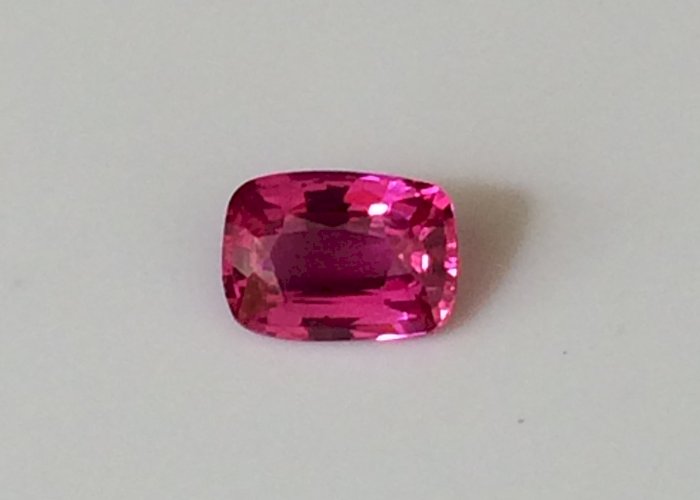 1.05 Cts Natural Unheated Pink Sapphire Flawless Rare Hot Pink Sapphire