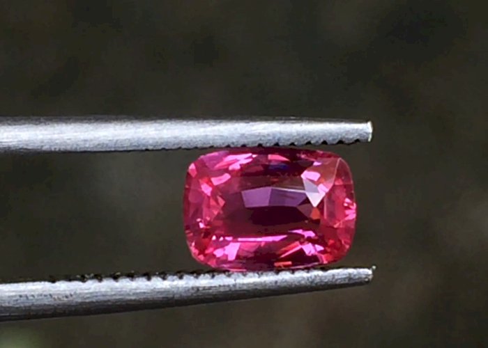 1.05 Cts Natural Unheated Pink Sapphire Flawless Rare Hot Pink Sapphire