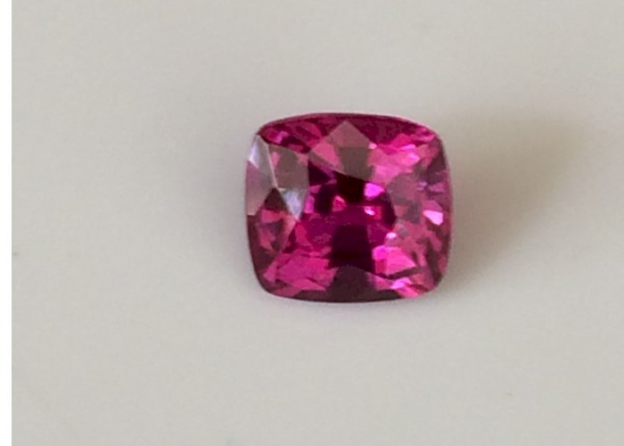 0.72 Cts Natural unheated pink Sapphire vivid hot pink