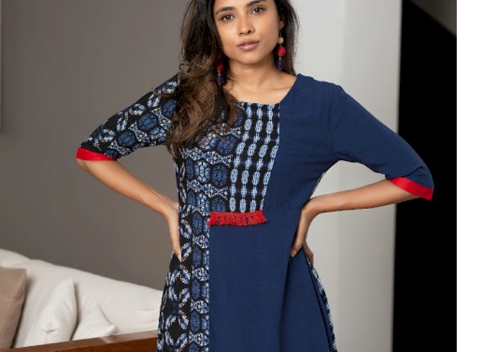 ANTARA BLUE PRINTED KURTHA