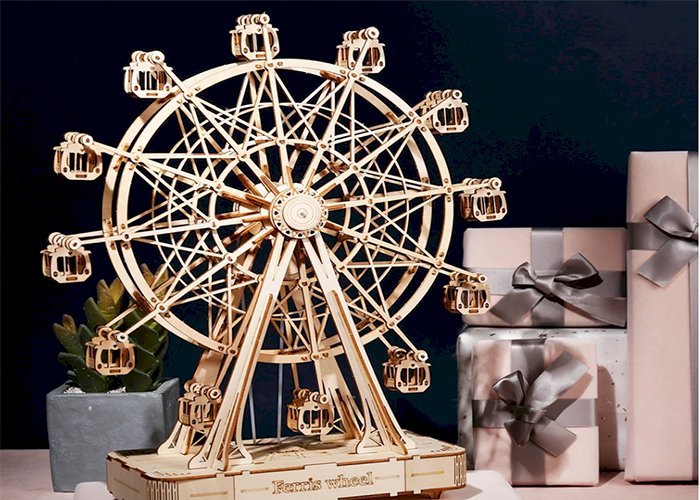 Robotime 232pcs Rotatable DIY 3D Ferris Wheel Wooden Model Building Block Kits Assembly Toy Gift for Children Adult TGN01