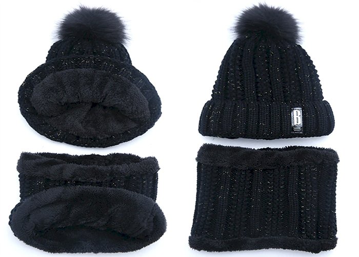 Winter knitted Beanies Hats Women Thick Warm Beanie Skullies Hat Female knit Letter Bonnet Beanie Caps Outdoor Riding Sets